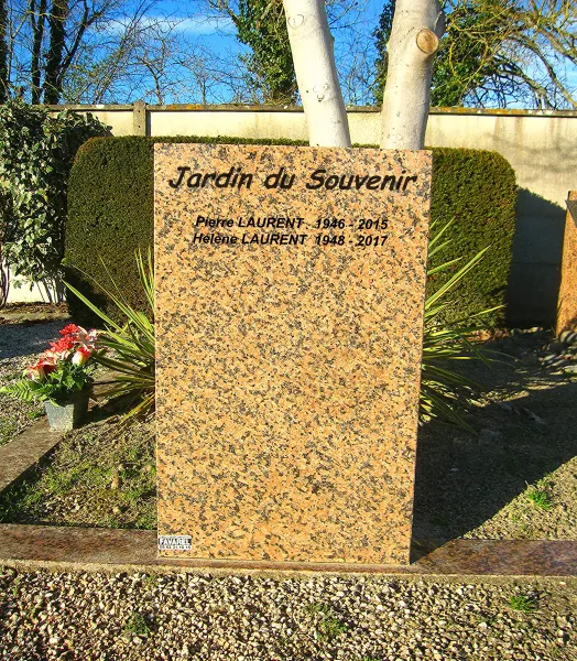 STELE COMMEMORATIVE pour JARDIN du SOUVENIR - ESPACE DISPERSION
