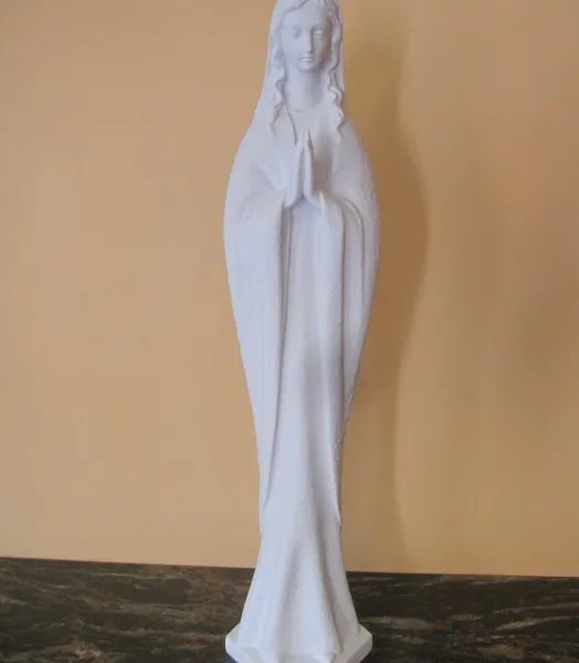 STATUETTE MARBRE BLANC RECONSTITUE